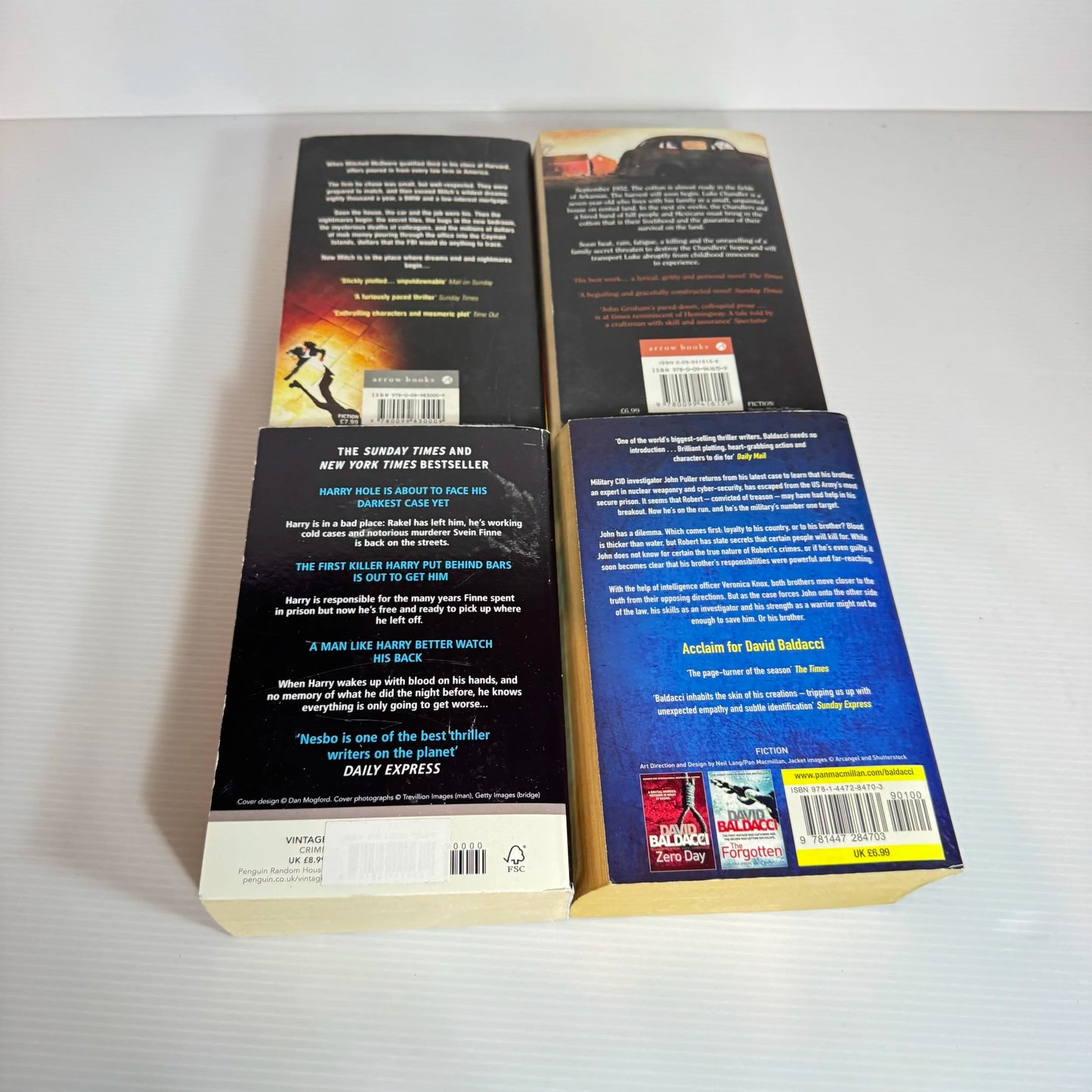 Crime/Mystery Book Bundle x 4 Books : Various Authors (811)