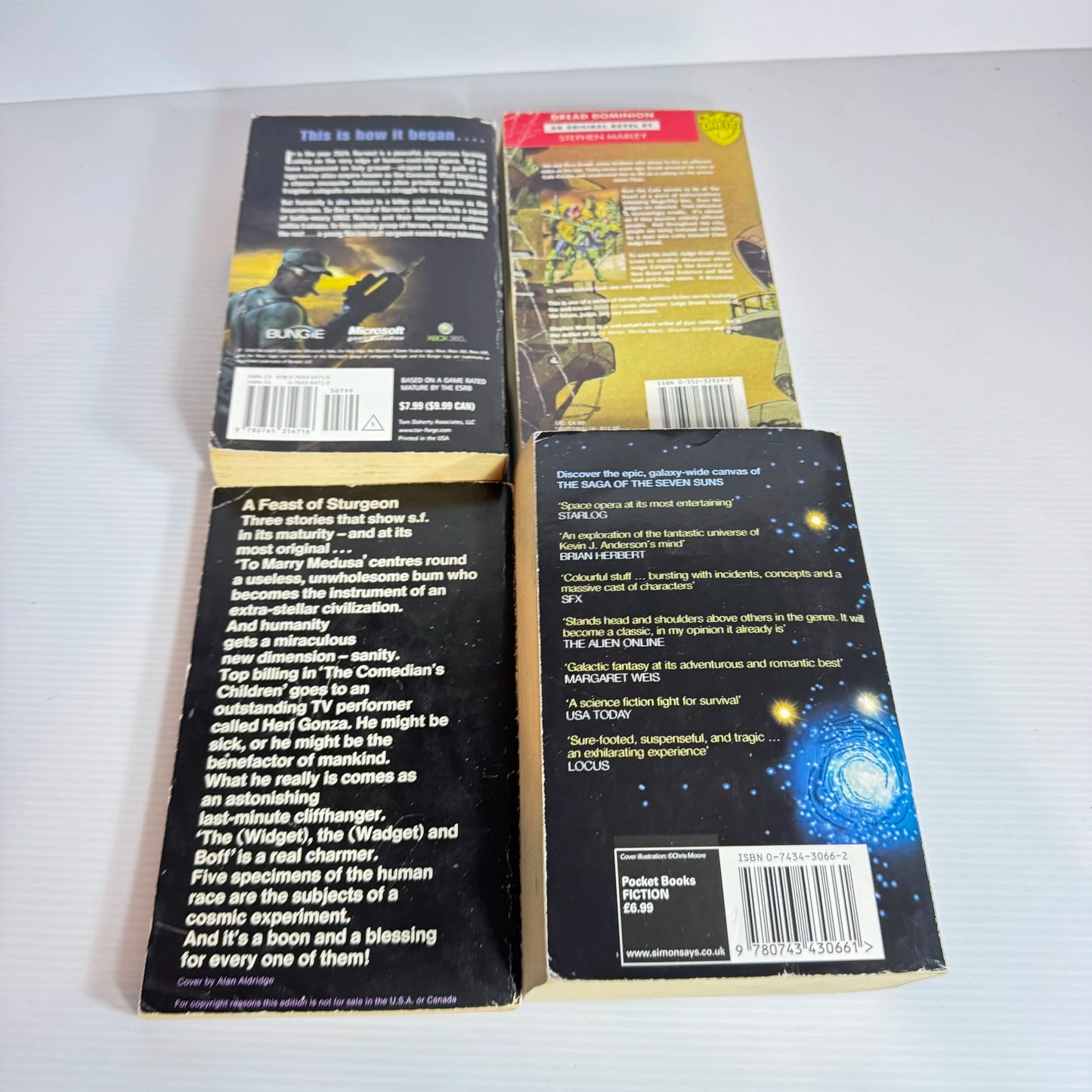 Science Fiction Book Bundle x 4 Books : Various Authors (2055)