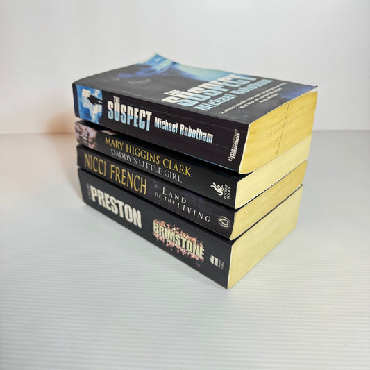 Crime/Mystery Book Bundle x 4 Books : Various Authors (2141)