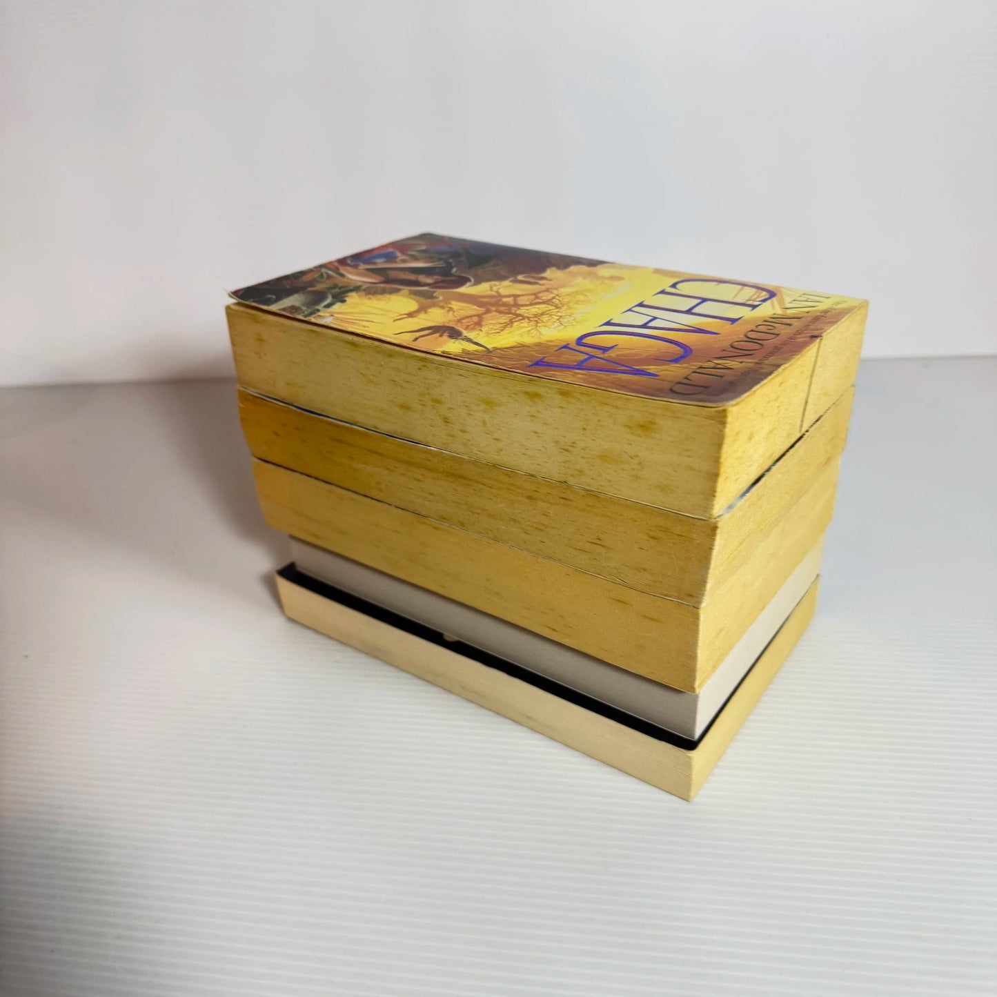 Science Fiction Book Bundle x 5 Books : Various Authors (2115)