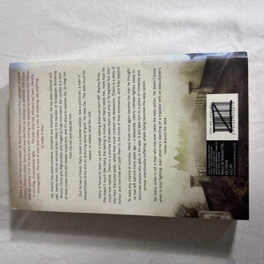 The Reluctant Hero - Michael Dobbs