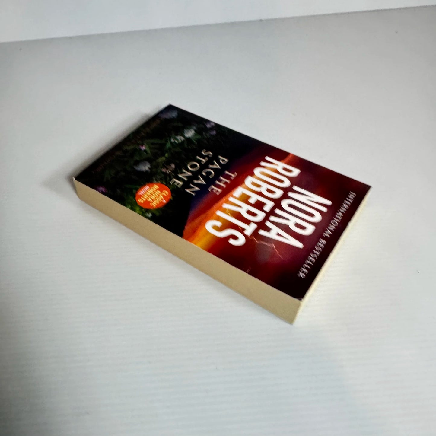 The Pagan Stone (Book Three In The Sign Of Seven Trilogy) - Nora Roberts