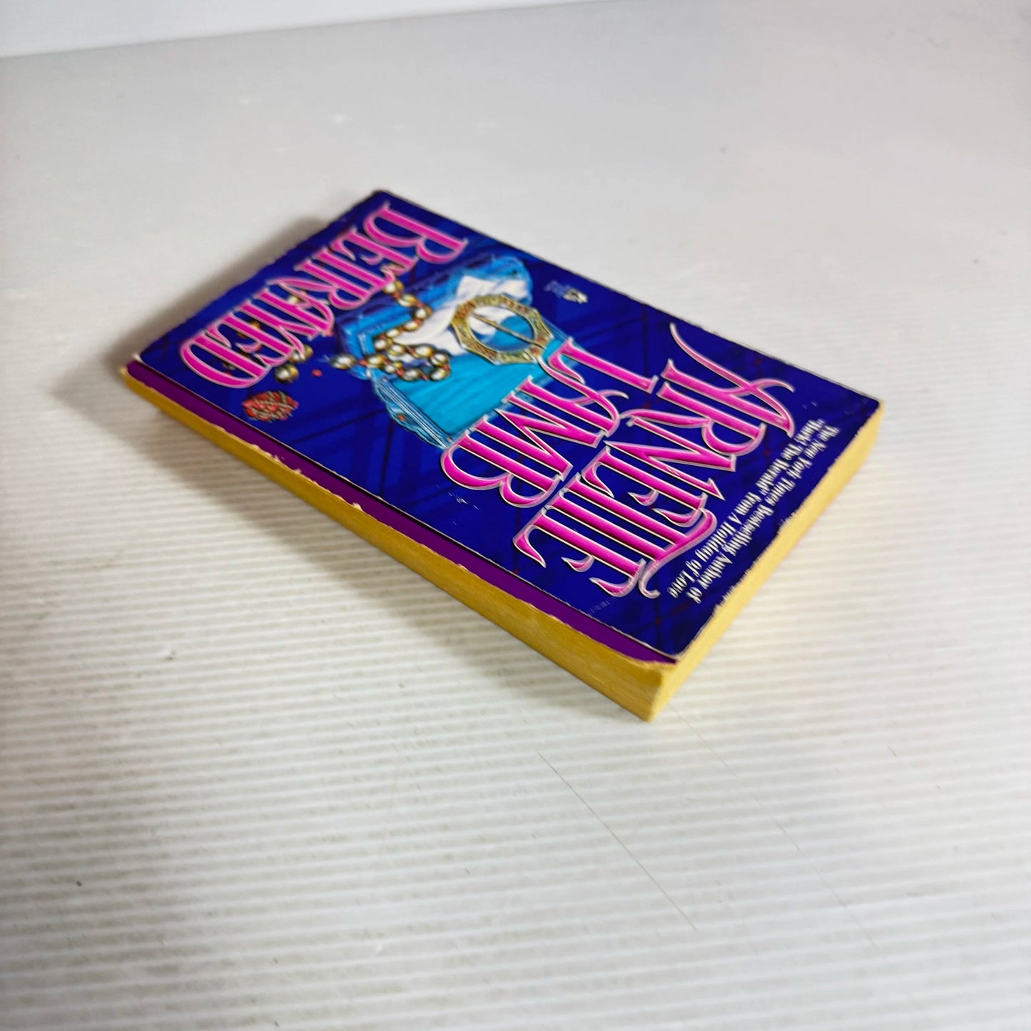 Betrayed - Arnette Lamb (1995)