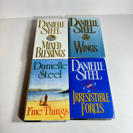 Danielle Steel Book Bundle x 4 Books (505)