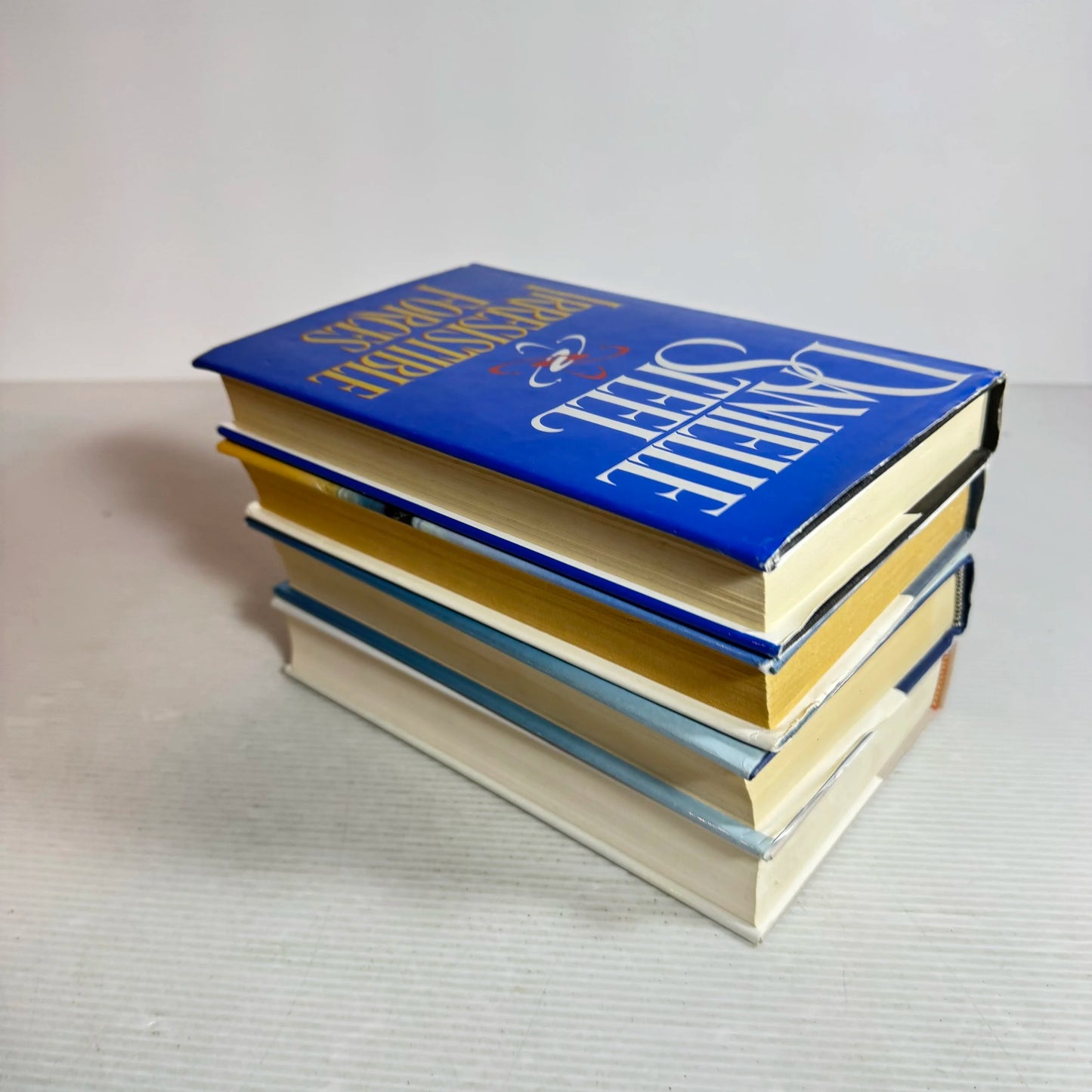 Danielle Steel Book Bundle x 4 Books (505)