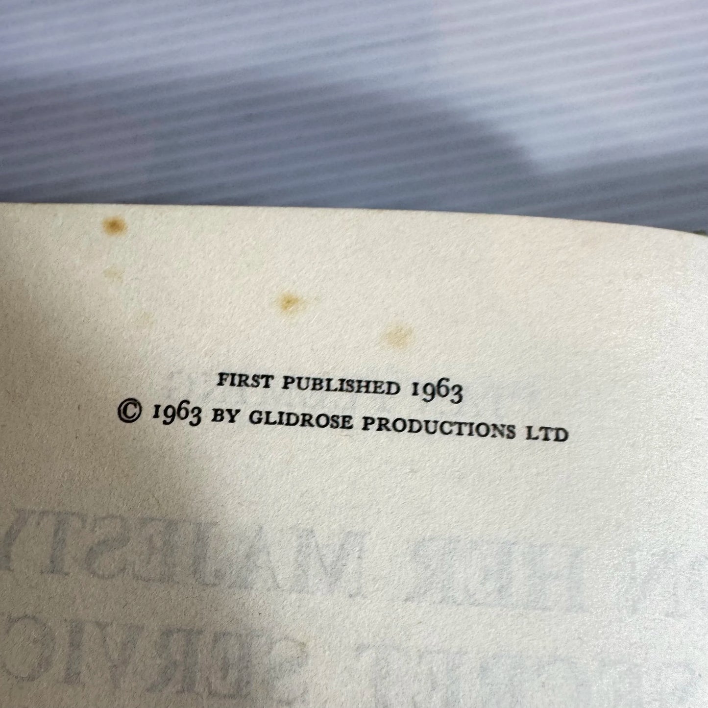 On Her Majesty's secret Service - Ian Fleming (Vintage 1963)