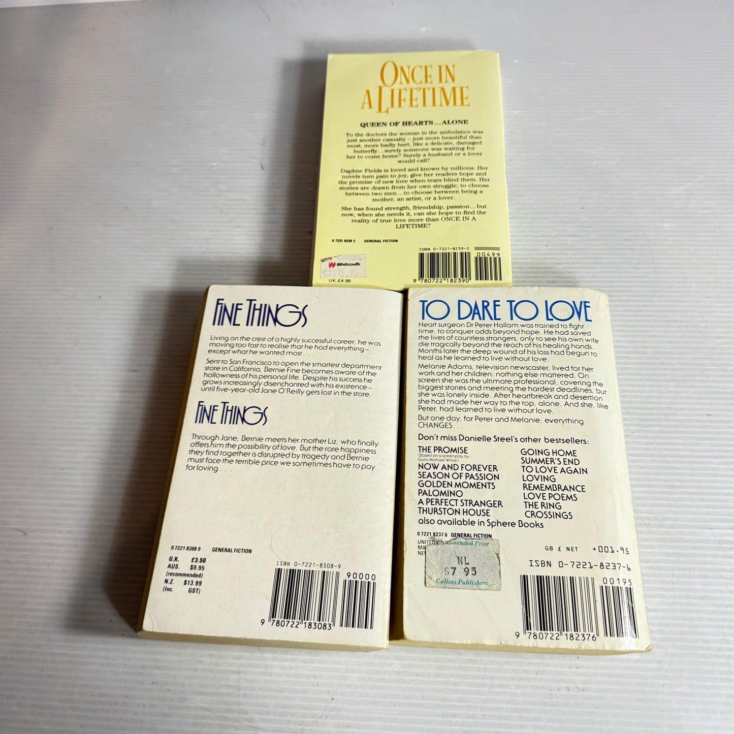 Danielle Steel Book Bundle x 3 Books : Once In a Lifetime, Changes, Fine Things (587)