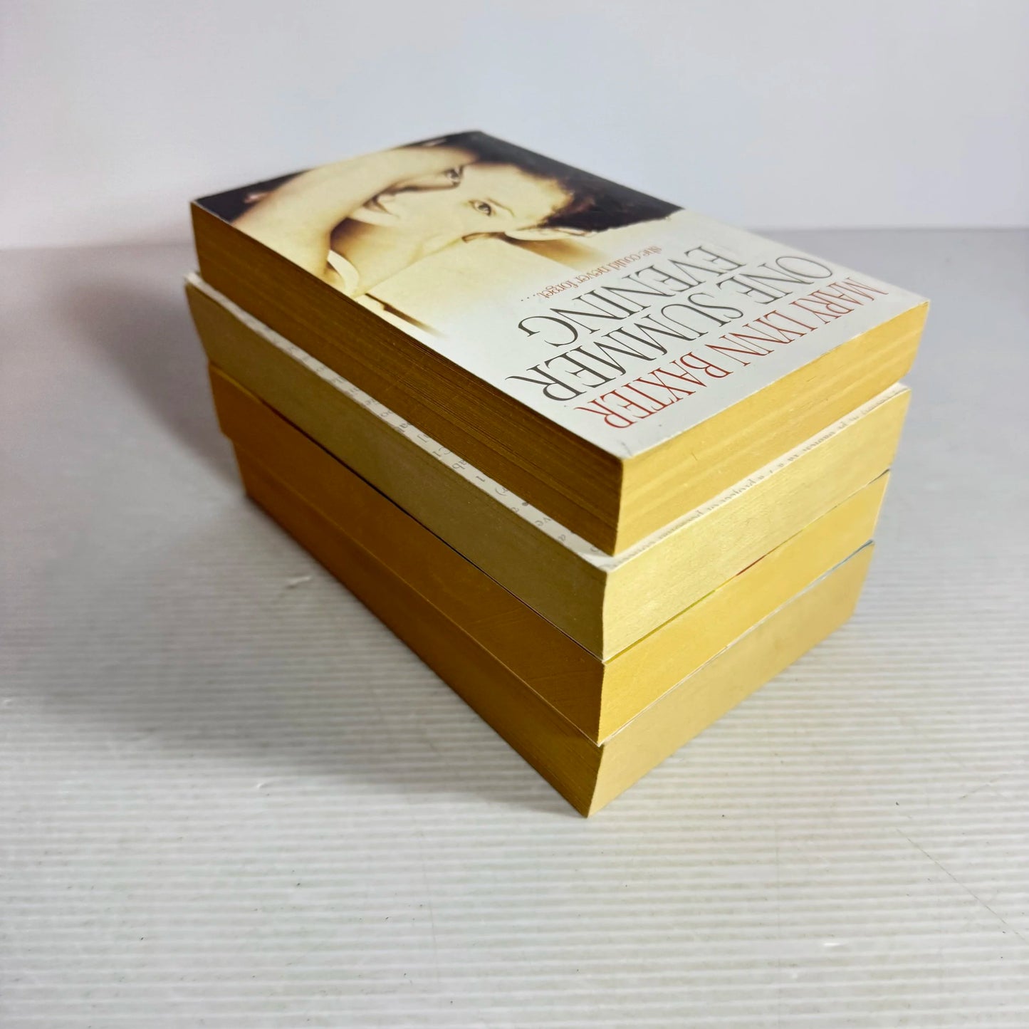 Contemporary Romance Book Bundle x 4 Books Mixed Authors (568)