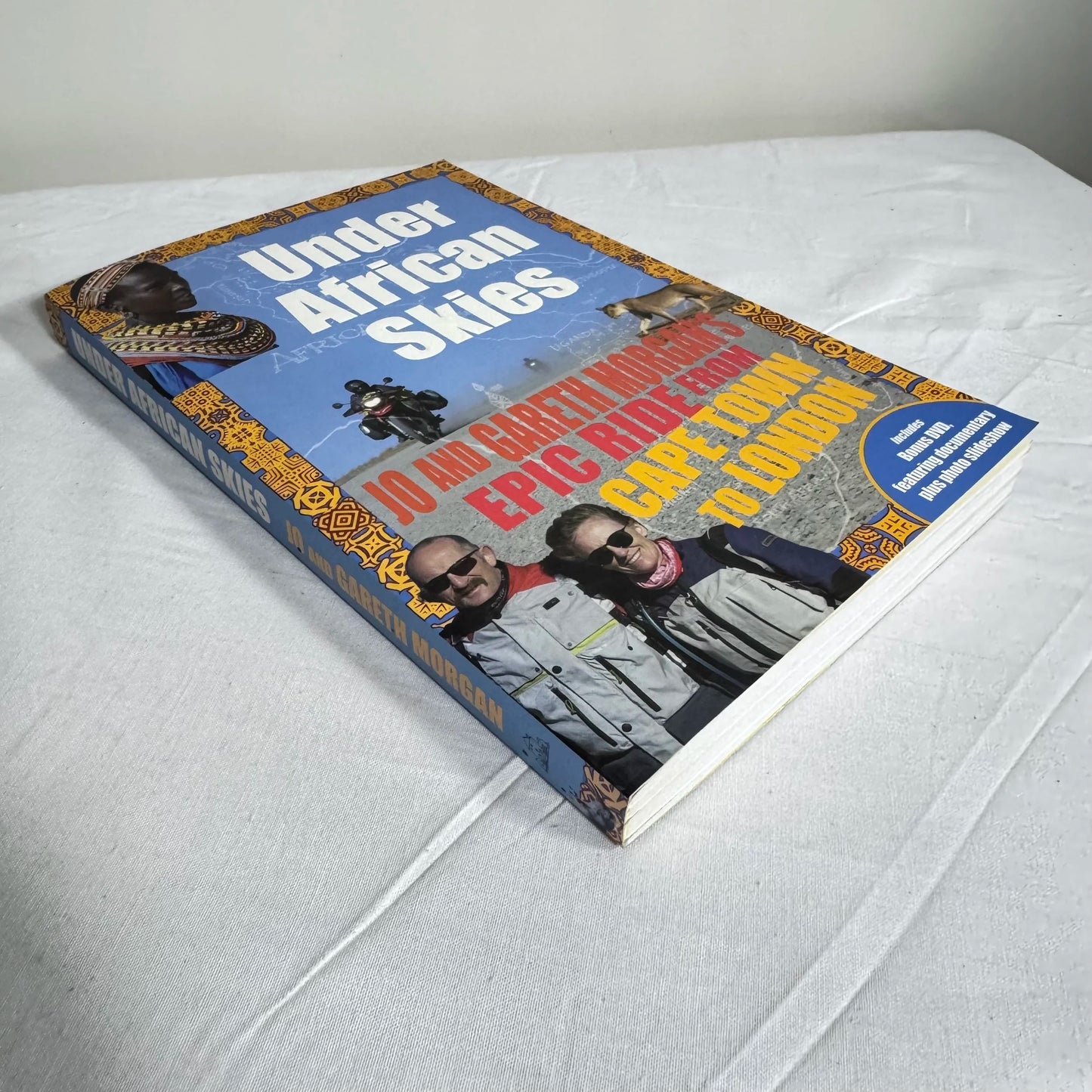 Under African Skies - Jo & Gareth Morgan