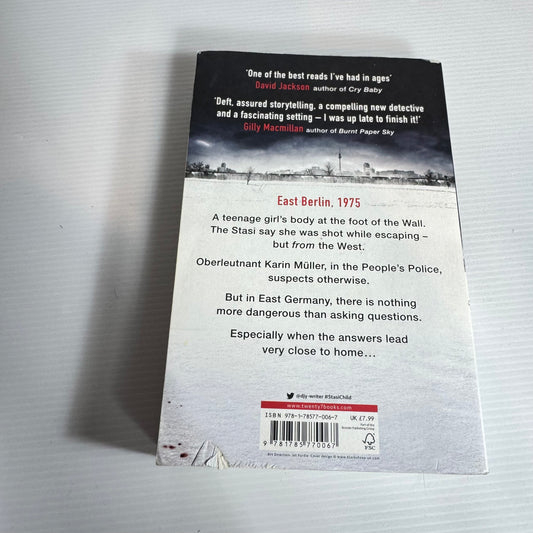 Stasi Child - David Young (A Karin Müller Thriller)