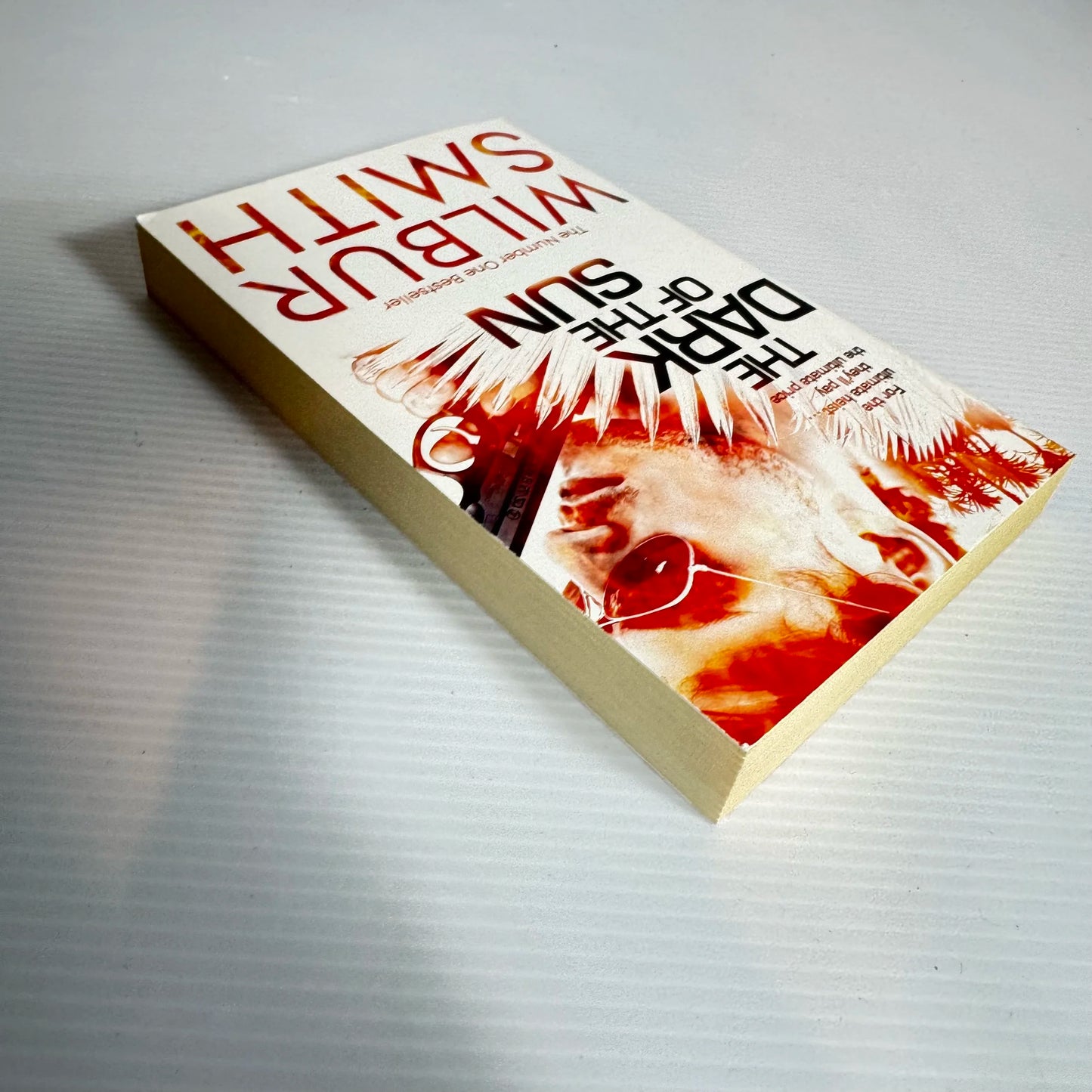 The Dark of The Sun - Wilbur Smith