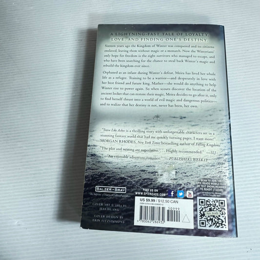 Snow Like Ashes - Sara Raasch