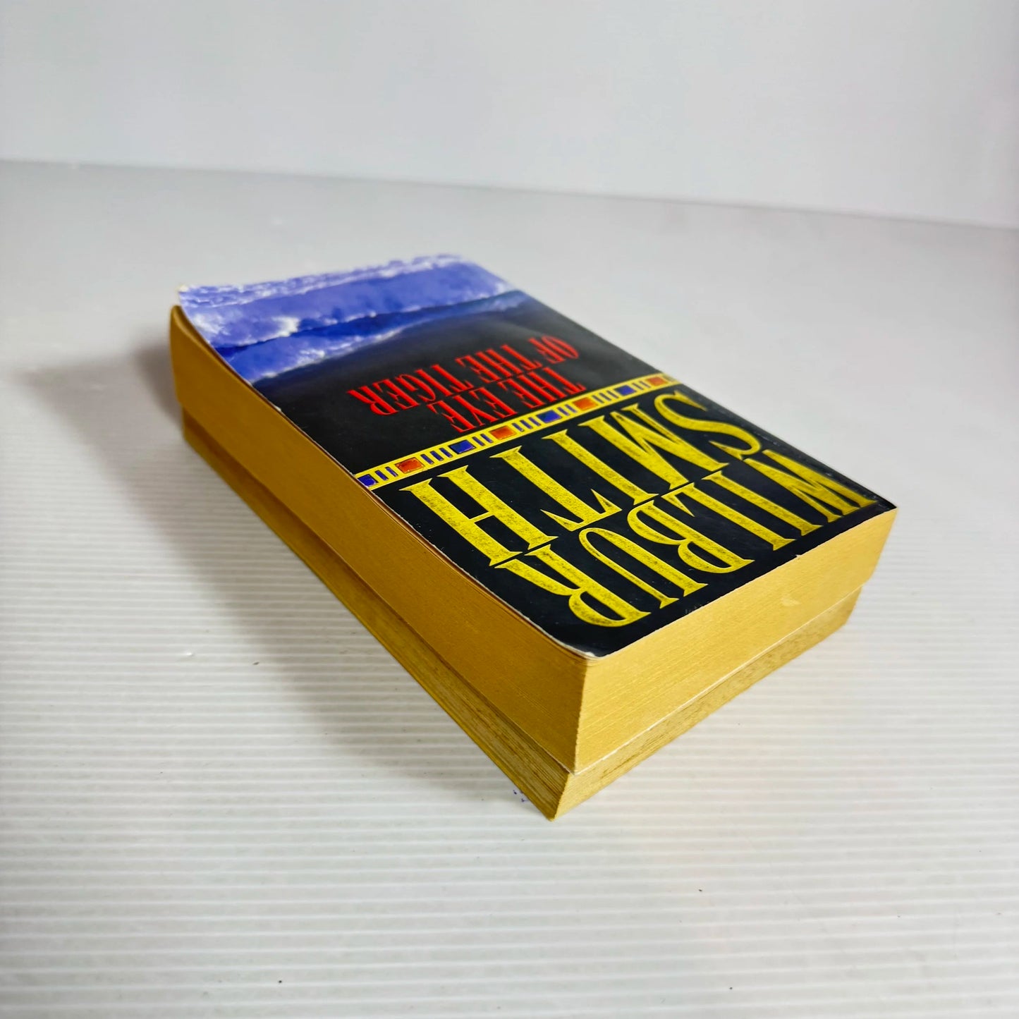 Wilbur Smith Book Bundle x 2 The Eye of the Tiger (1998) & The Dark of The Sun (1968)