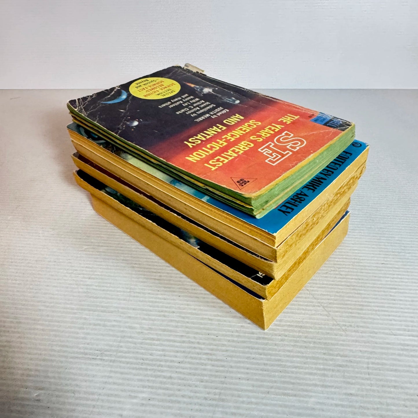 Science Fiction Book Bundle x 6 Books Mixed Authors(2046)