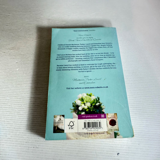 Savour The Moment - Nora Roberts