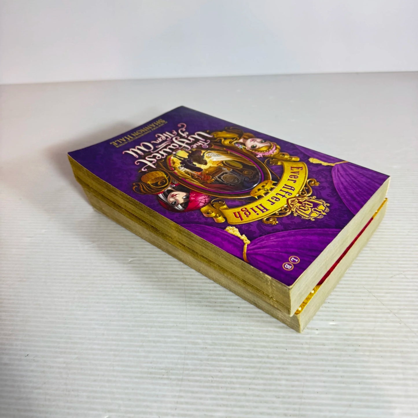 Ever After High - Shannon Hale Book Bundle x 2 Books : The Unfairest of Them All & The Storybook of Legends (2134)