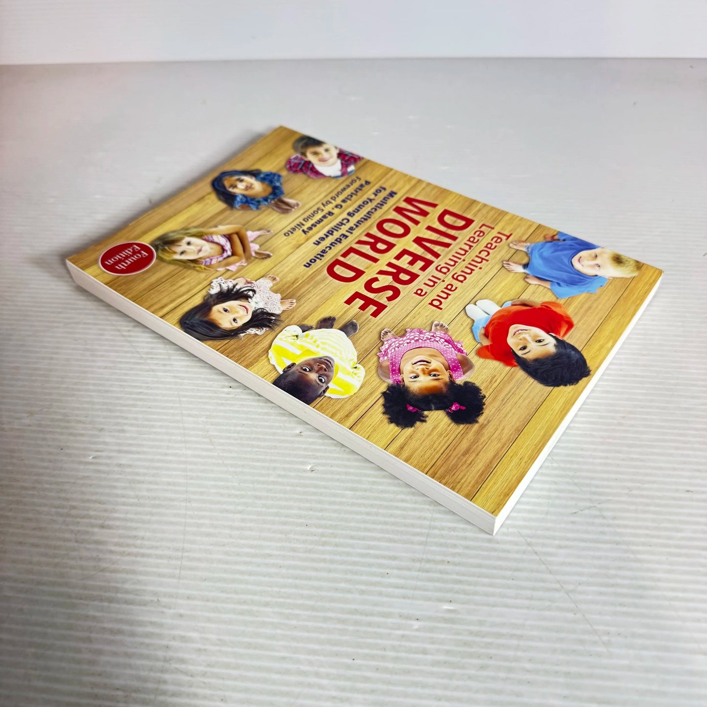 Teaching And Learning In A Diverse World - Patricia G. Ramsey