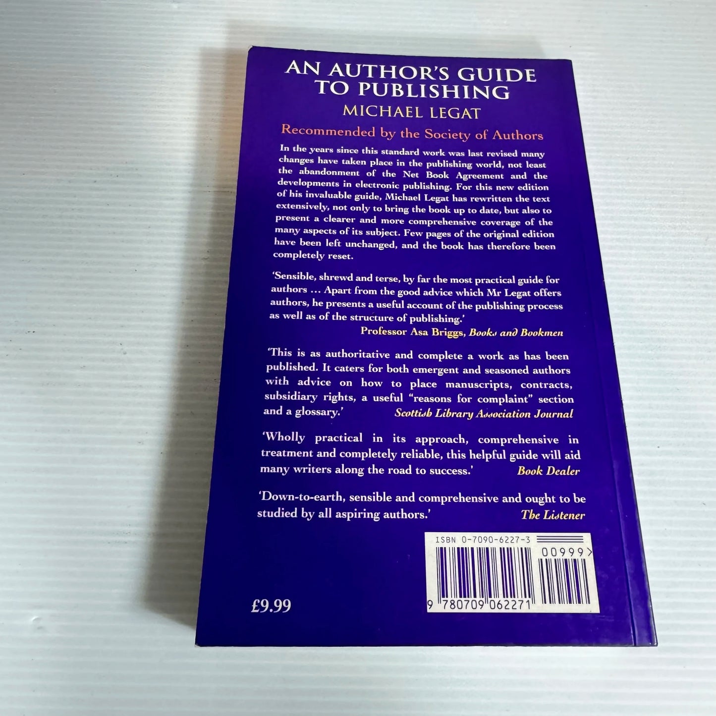 An Author's Guide to Publishing - Michael Legat