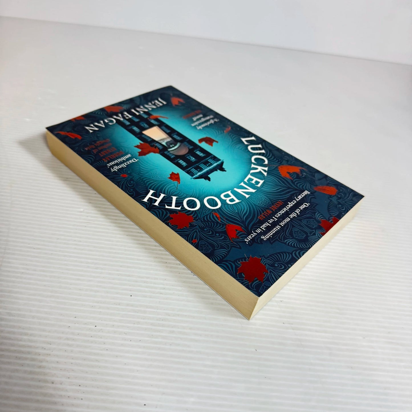 Luckenbooth - Jenni Fagan