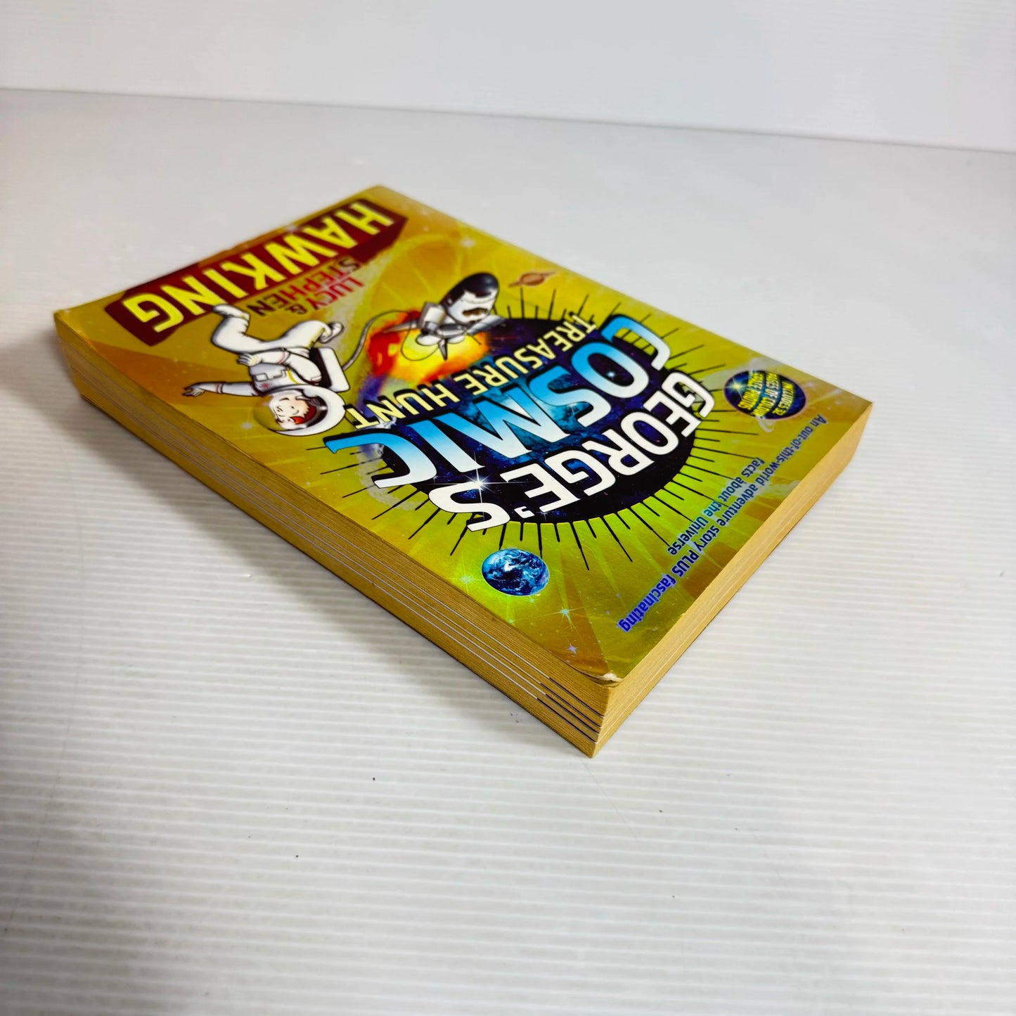 George's Cosmic Treasure Hunt - Lucy & Stephen Hawking