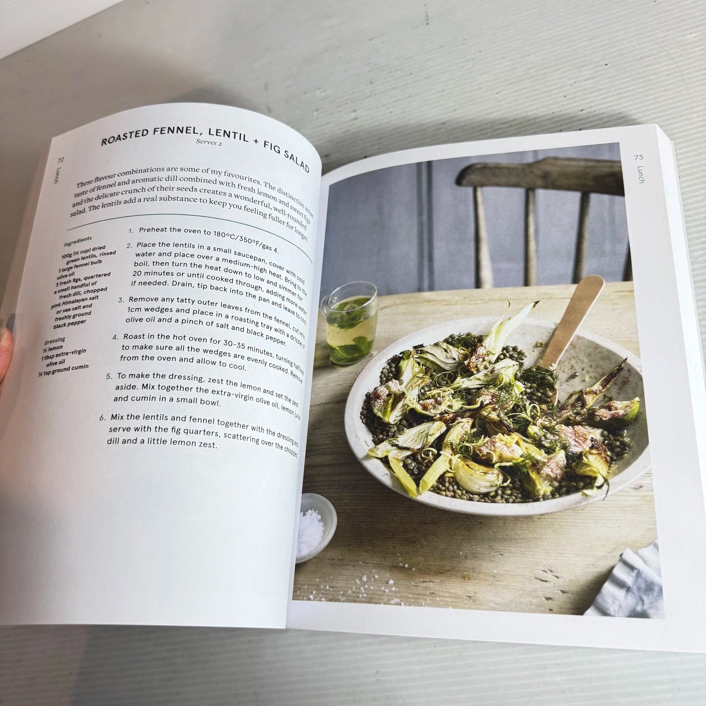 Eat Smart : Over 140 delicious plant-based recipes - Niomi Smart