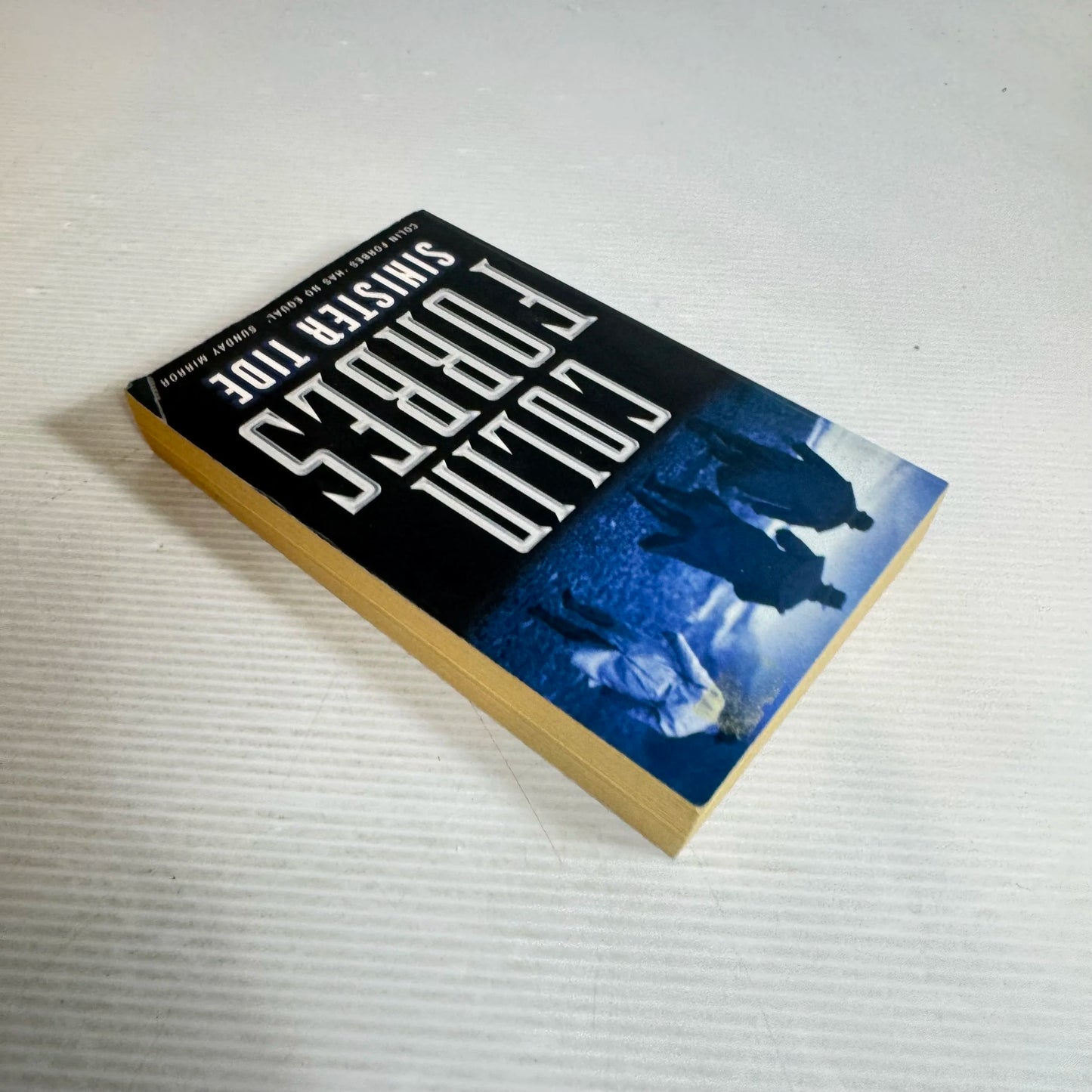 Sinister Tide - Colin Forbes