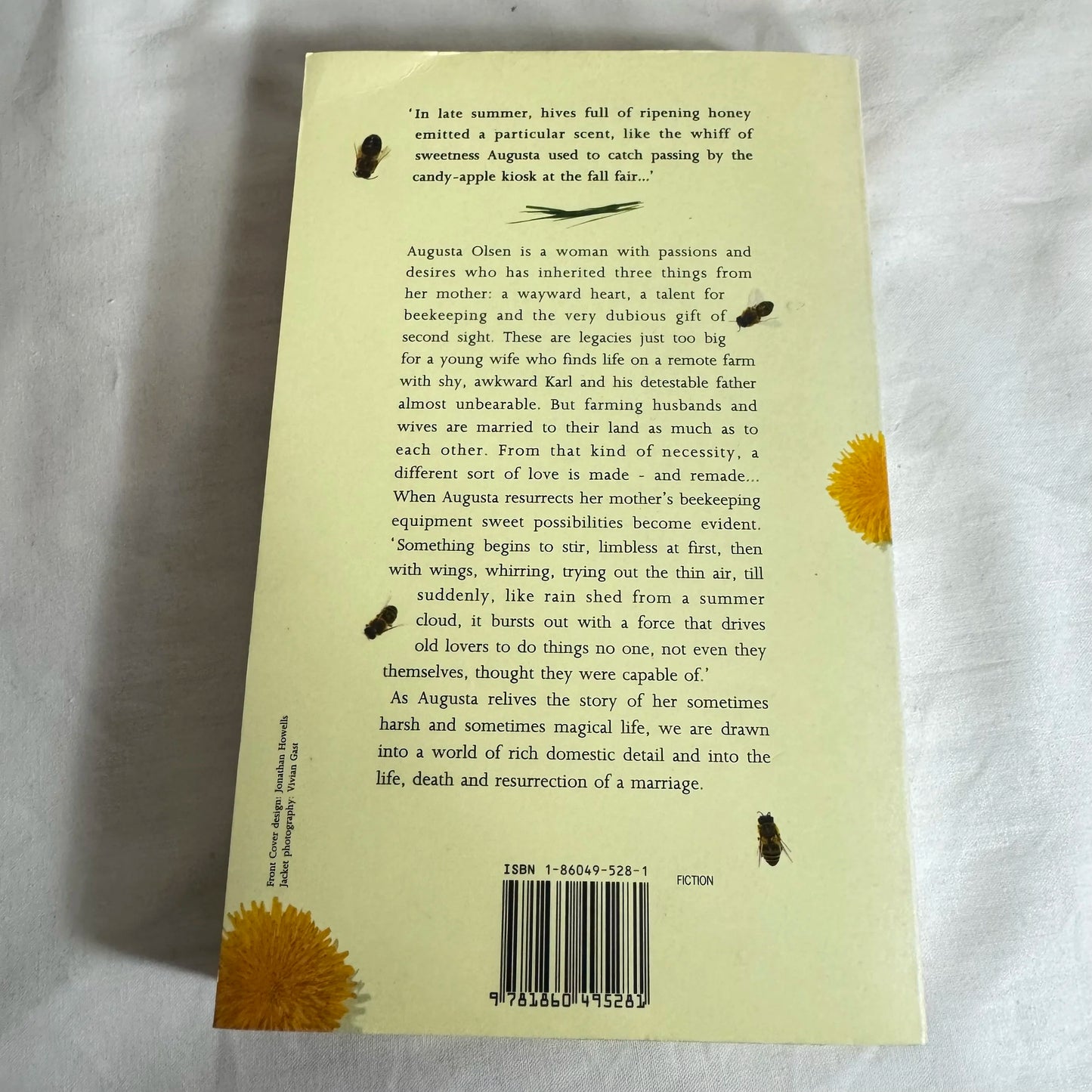 A Recipe For Bees - Gail Anderson-Dargatz