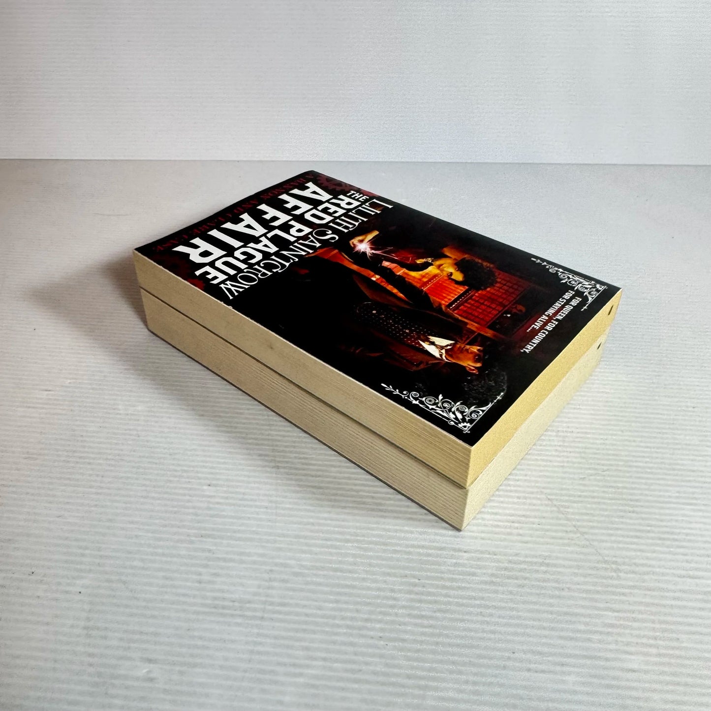 A Bannon And Clare Case Book 1 & 2 Book Bundle x2 - Lilith Saintcrow The Red Plague Affair & The Ripper Affair (331)