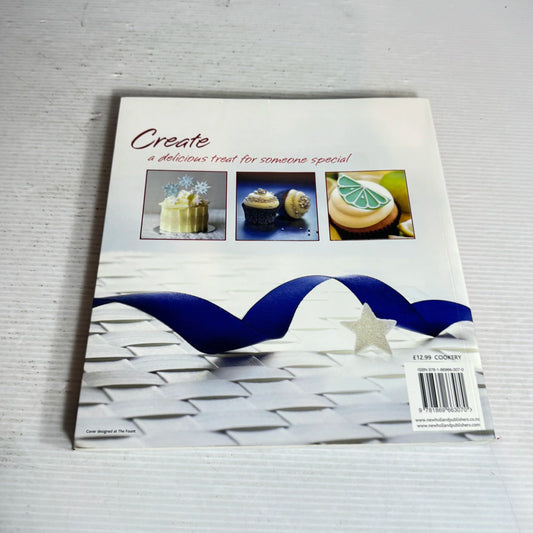 Celebration Cupcakes : Tempting Treats for Every Occasion - Tamara Jane