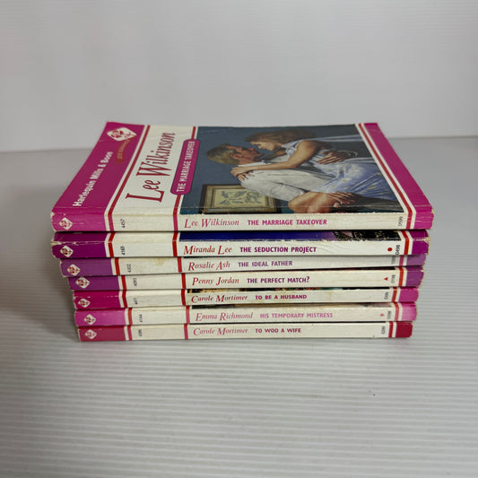 Mills & Boon Sexy Romance Book Bundle x 7 Books (2375)