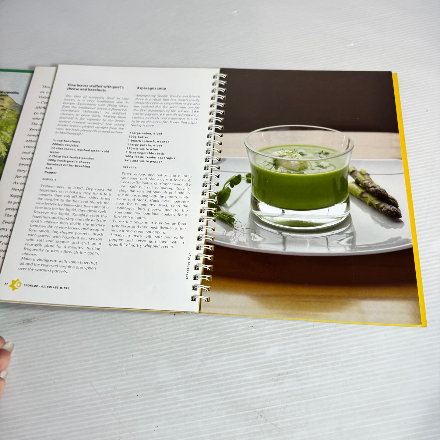 New Zealand Cookbook Bundle x 2 : A Cook's Calendar - Maree Connolly & New Zealand Food and How to Cook It - David Burton(2922)