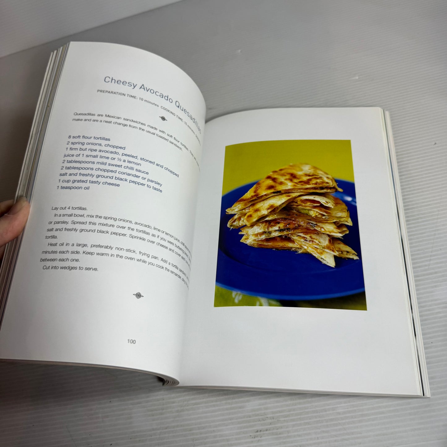 Jo Seagar Cookbook Bundle x 2 : Everyday Cooking & Celebrations (2913)