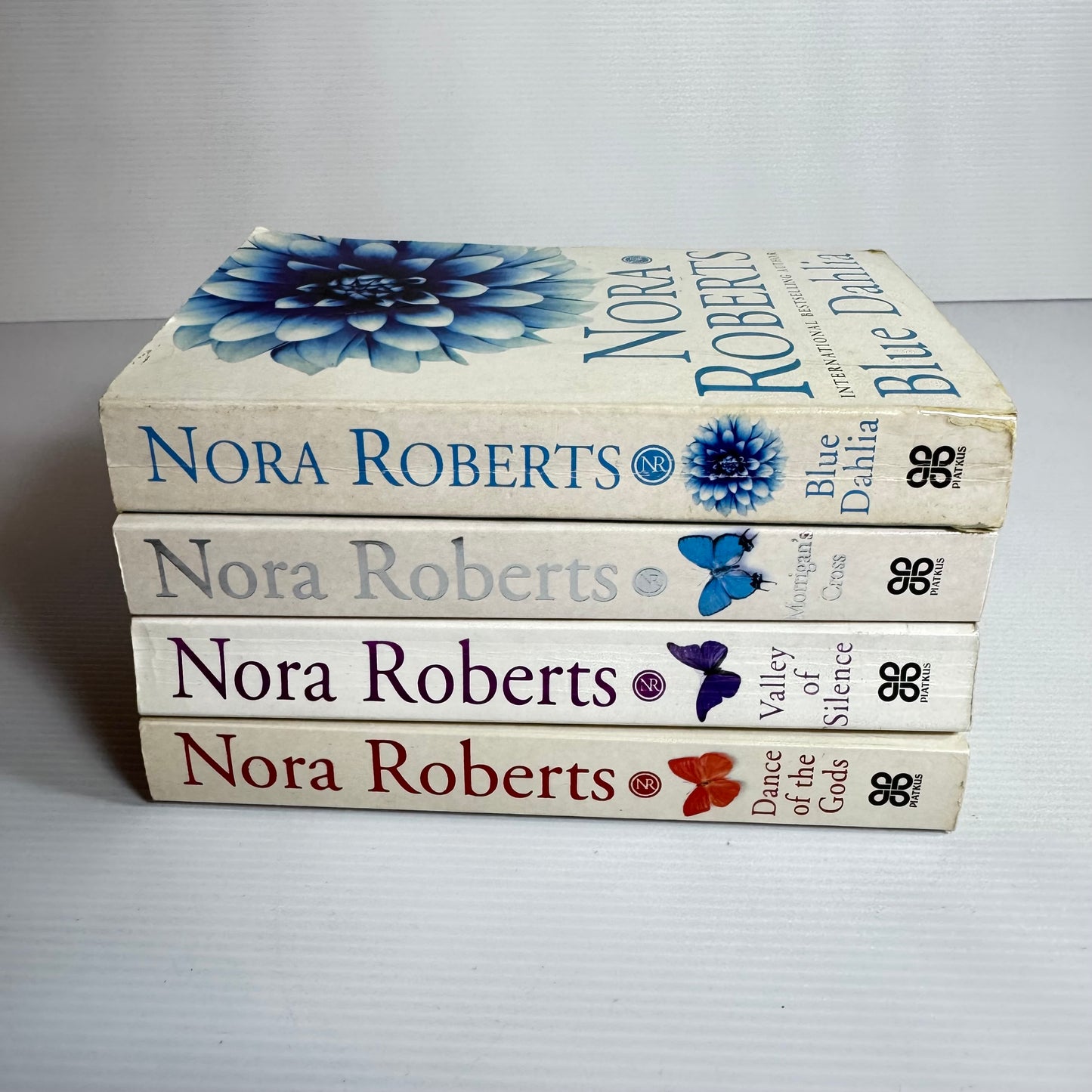 Nora Roberts Book Bundle x 4 : Blue Dahlia, Morrigan's Cross, Valley of Silence, Dance of the Gods (3094)