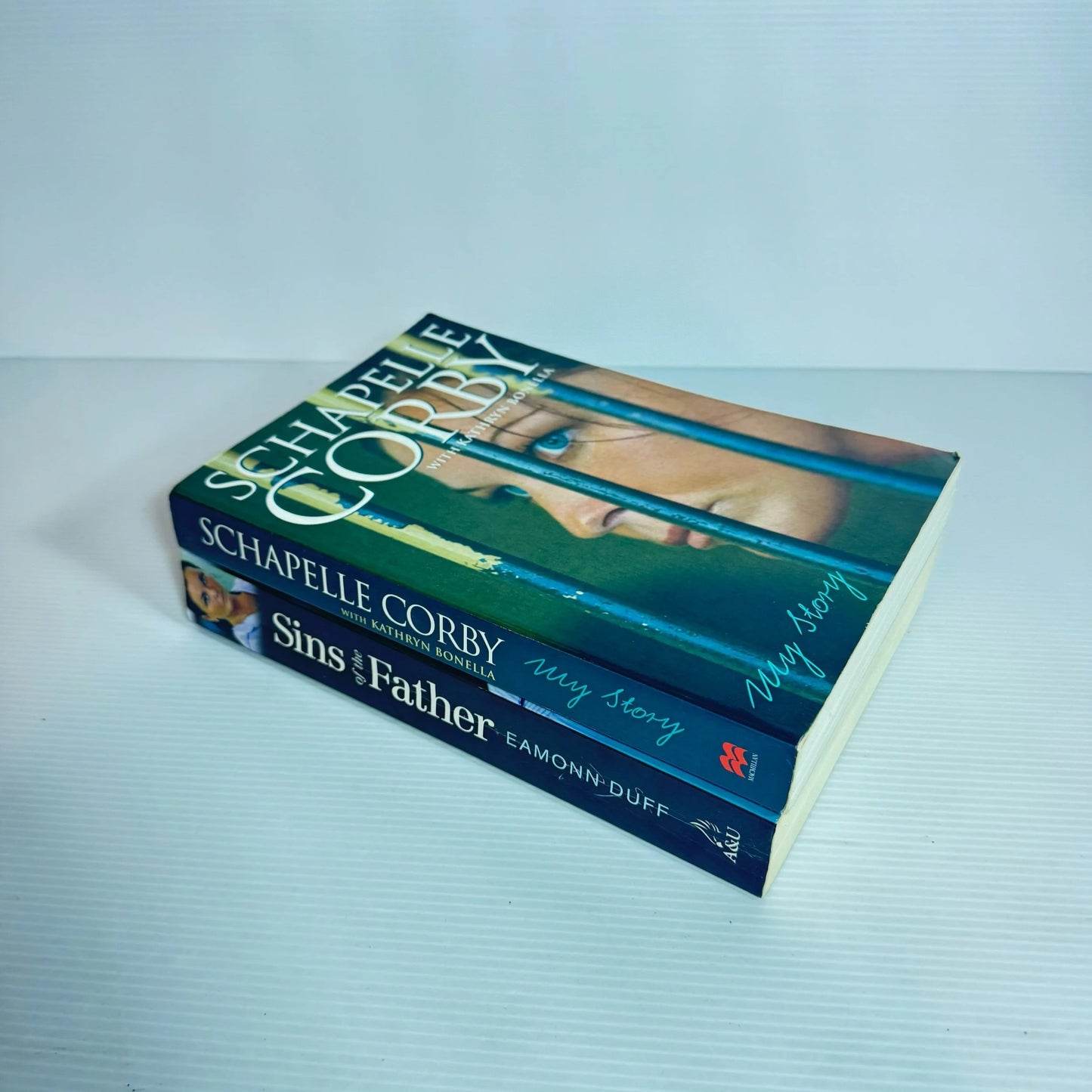 Schapelle Corby Book Bundle x 2 Books : My Story & Sins of the Father (2249)