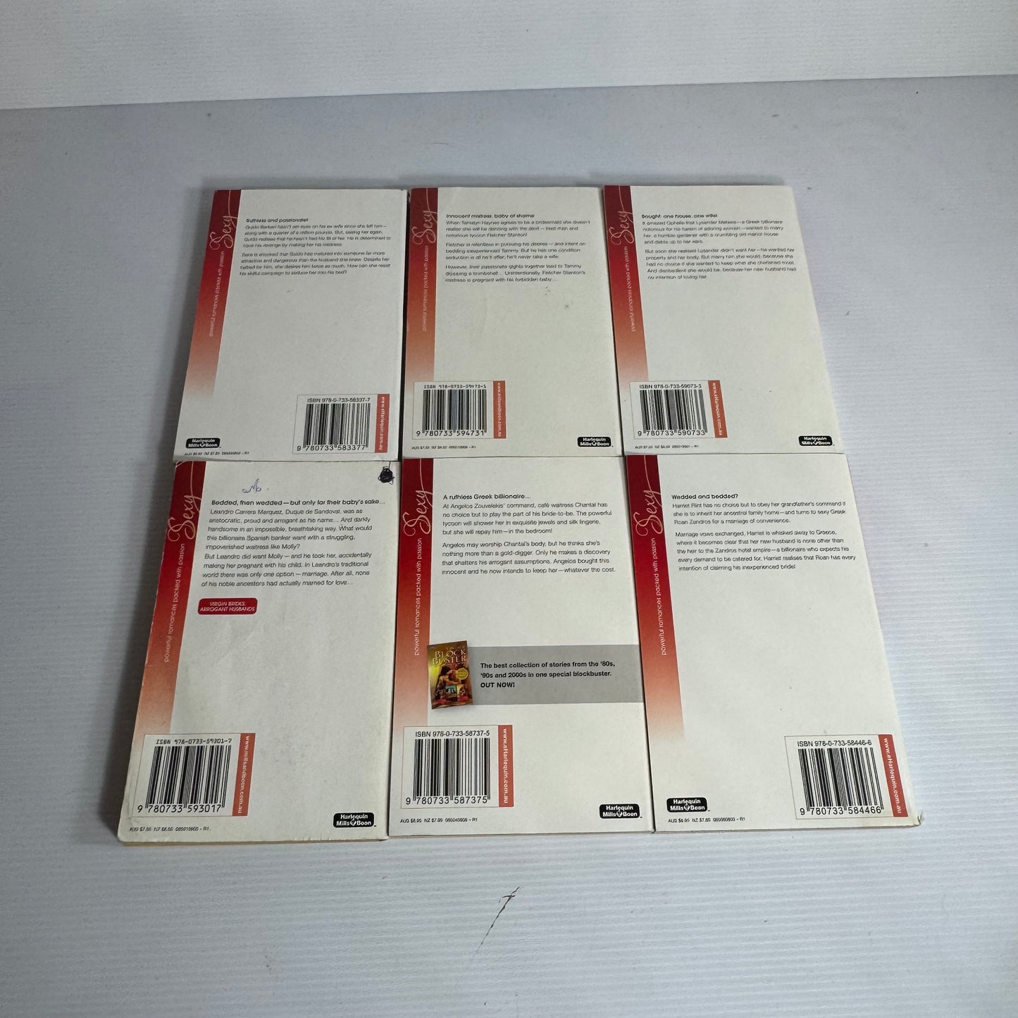 Mills & Boon Sexy Book Bundle x 6 Books (3165)