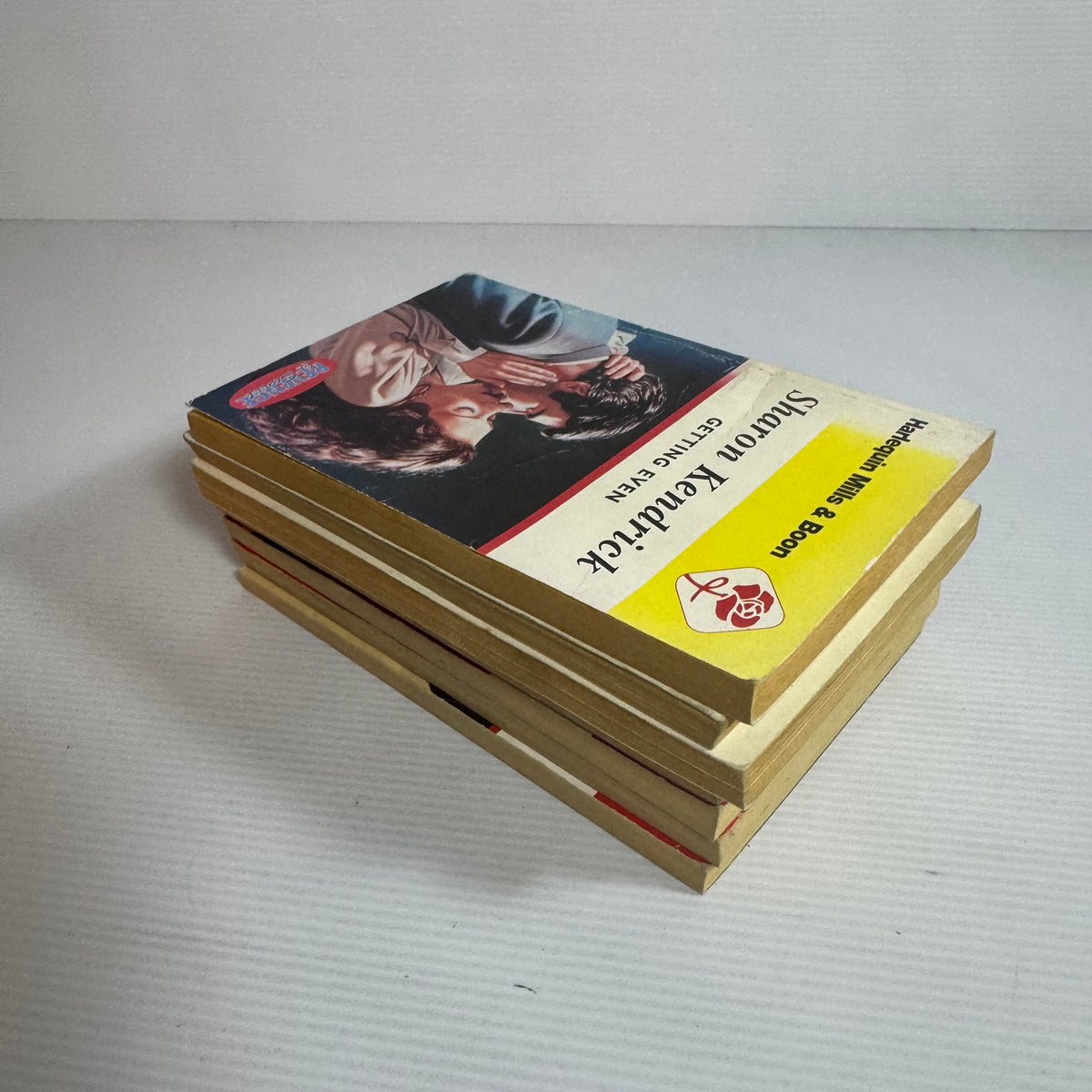 Mills & Boon Vintage Book Bundle x 7 Books (3294)