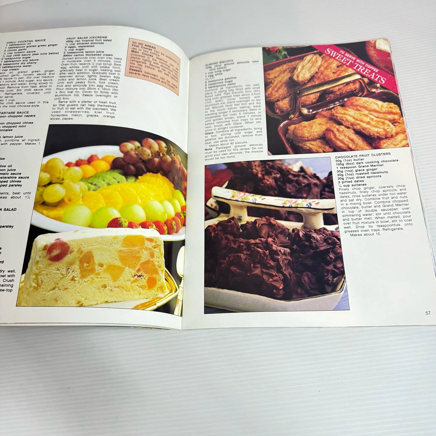 The Australian Women's Weekly Vintage Book Bundle x 3 (Vintage 1980's to 1990's) (2252)