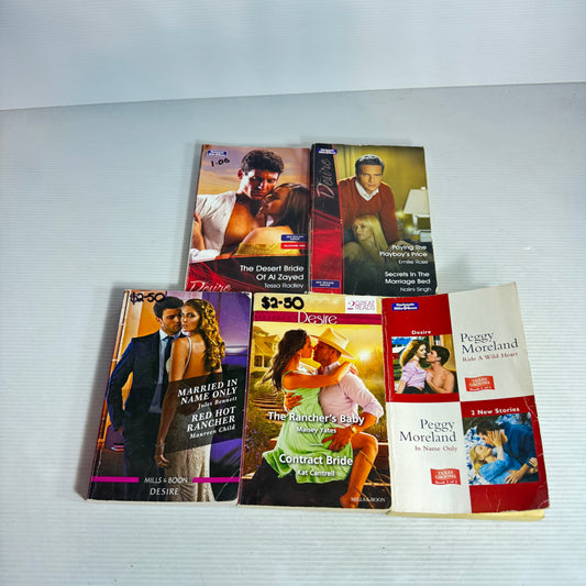 Mills & Boon Desire Book Bundle x 5 Books 9 Stories (3013)