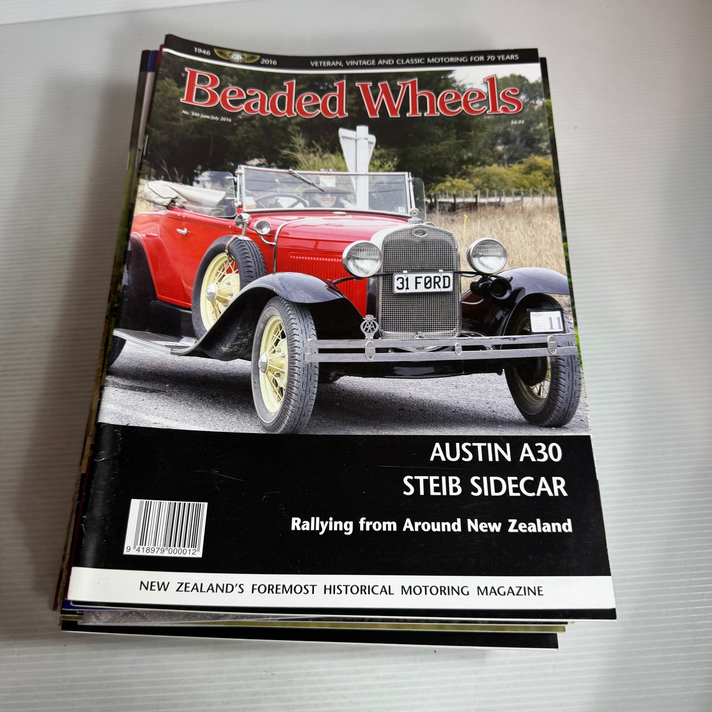 2015 - 2020 Beaded Wheels Magazine Bundle x 30 Magazines (2622)