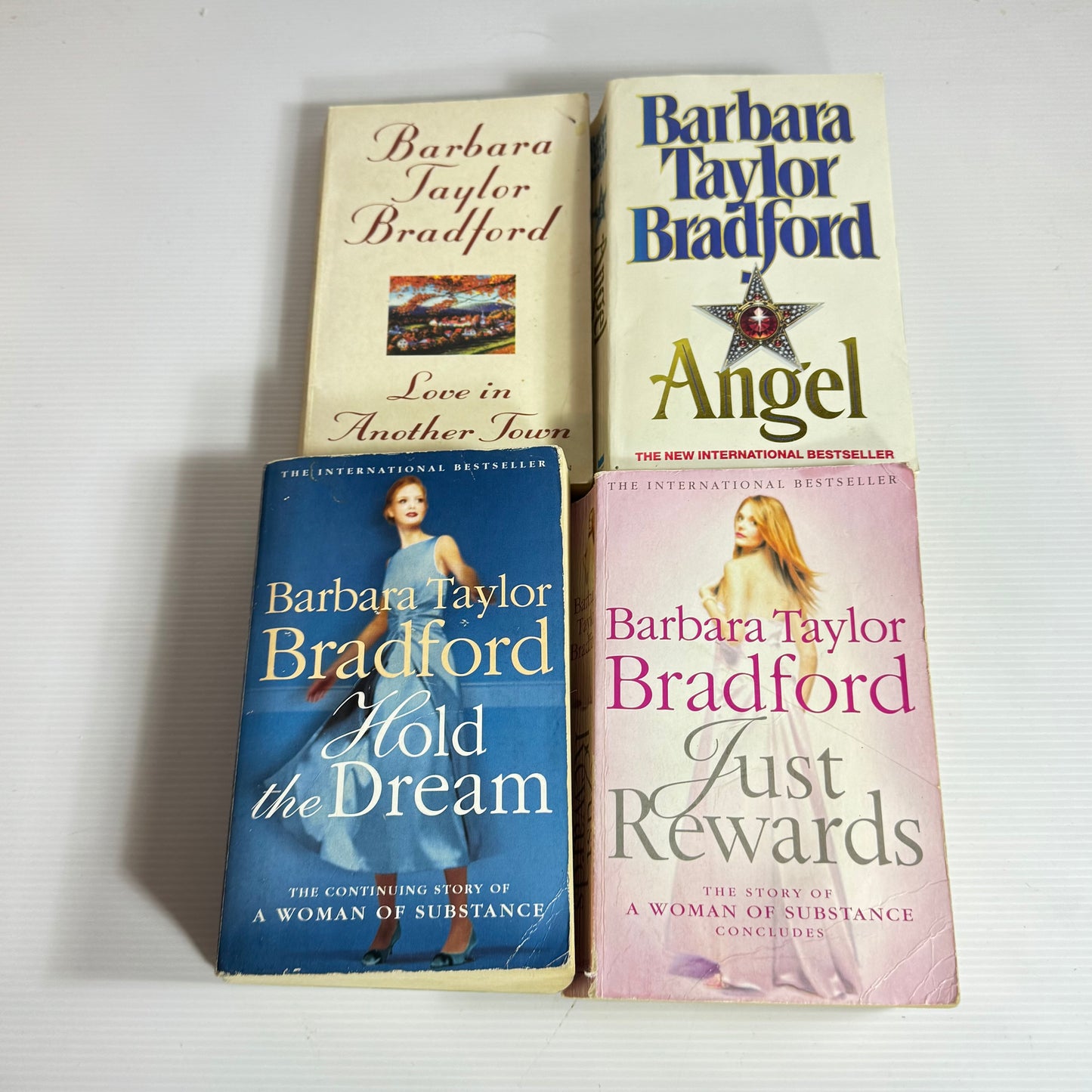 Barbara Taylor Bradford Book Bundle x 4 Books (3133)