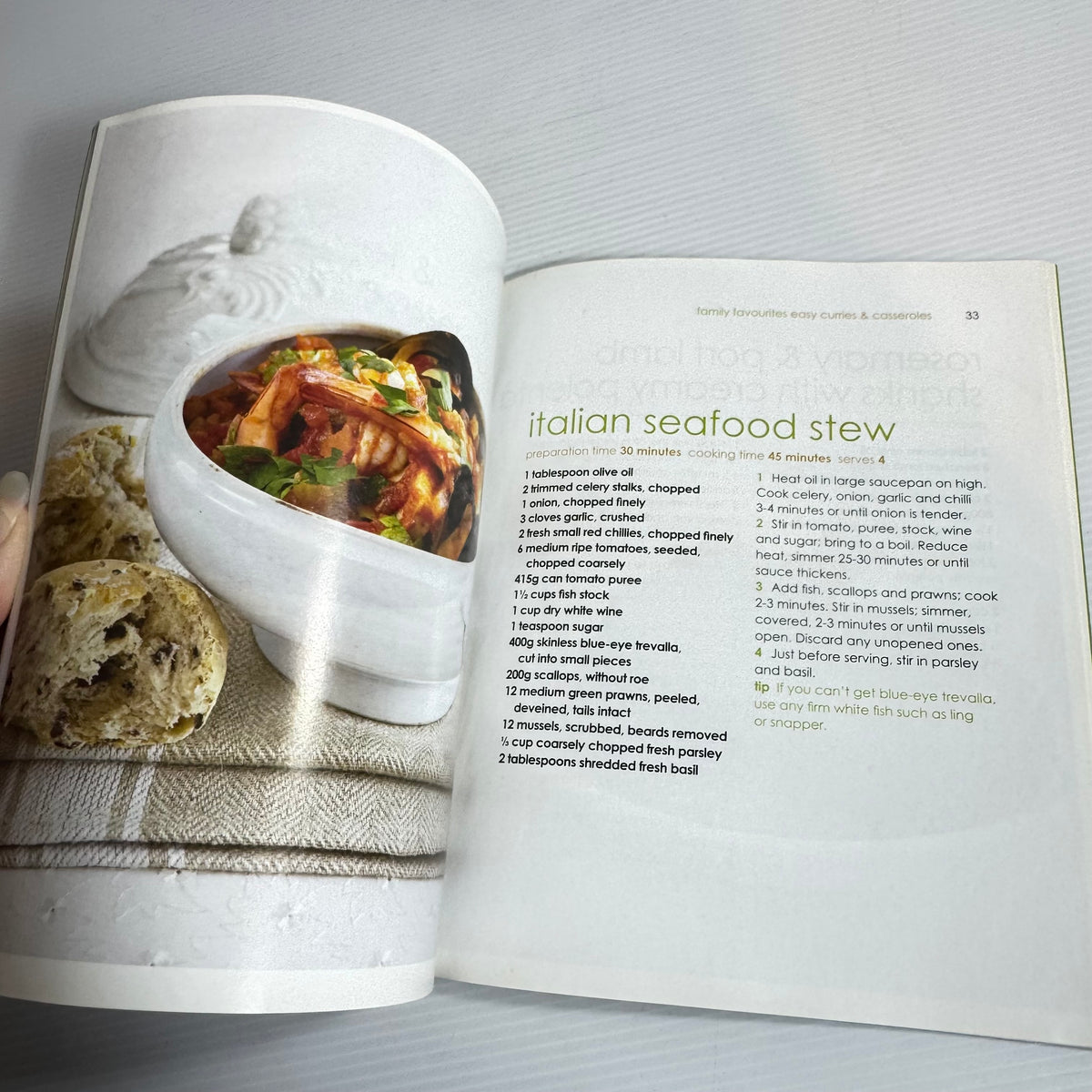 Casserole Cookbook Bundle x 3 : The New Zealand Crockpot Cookbook - Joan Bishop, Woman's Day Easy Curries & Casseroles, The Australian Women's Weekly - Casseroles(3318)