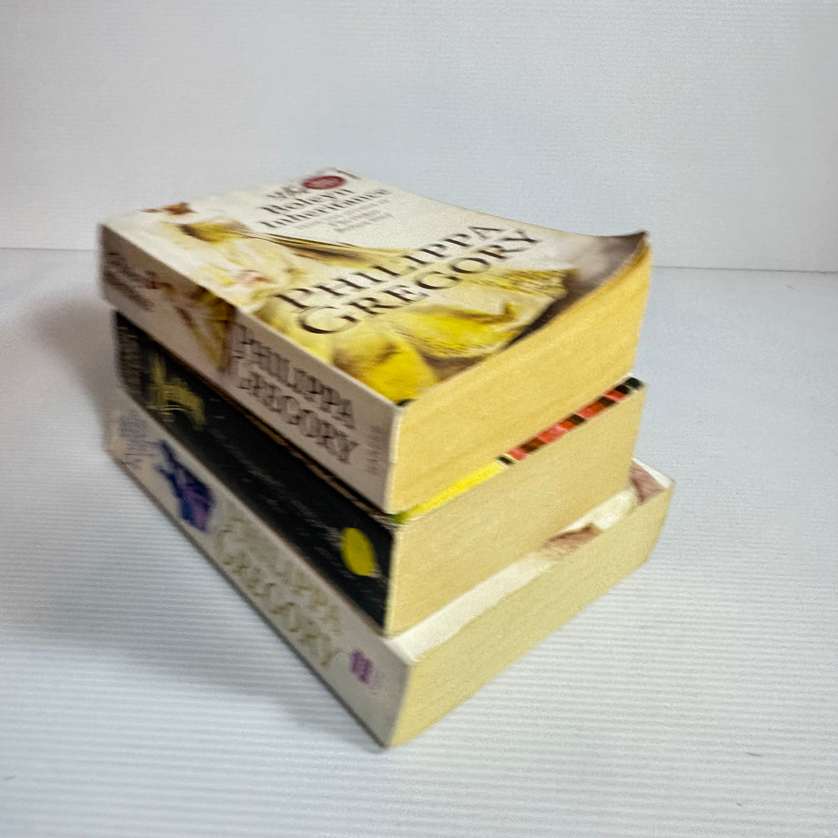 Philippa Gregory Book Bundle x 3 : The Boleyn Inheritance, Meridon, The Constant Princess (3276)