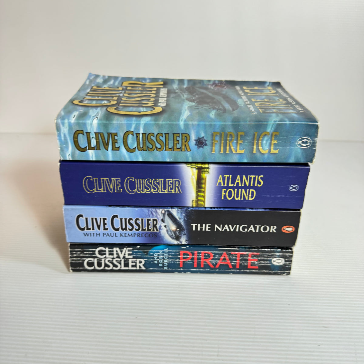 Clive Cussler Bundle x 4 : Atlantis Found, Fire Ice, The Navigator, Private (3461)