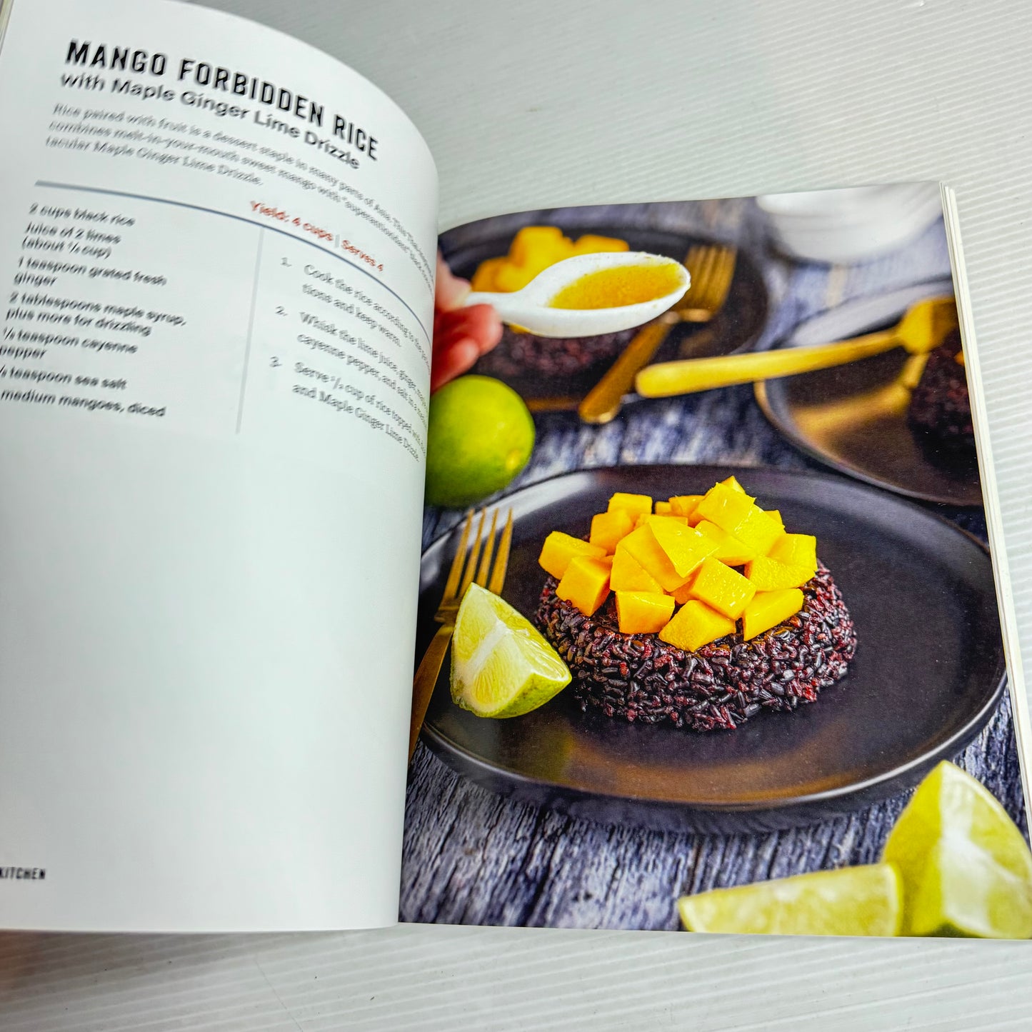 Anti-Cancer Recipe & Nutritional Book Bundle x 2 : Keto for Cancer - Miriam Kalamian, EdM, MS, CNS, Beat Cancer Kitchen - Chris & Micah Wark (2797)