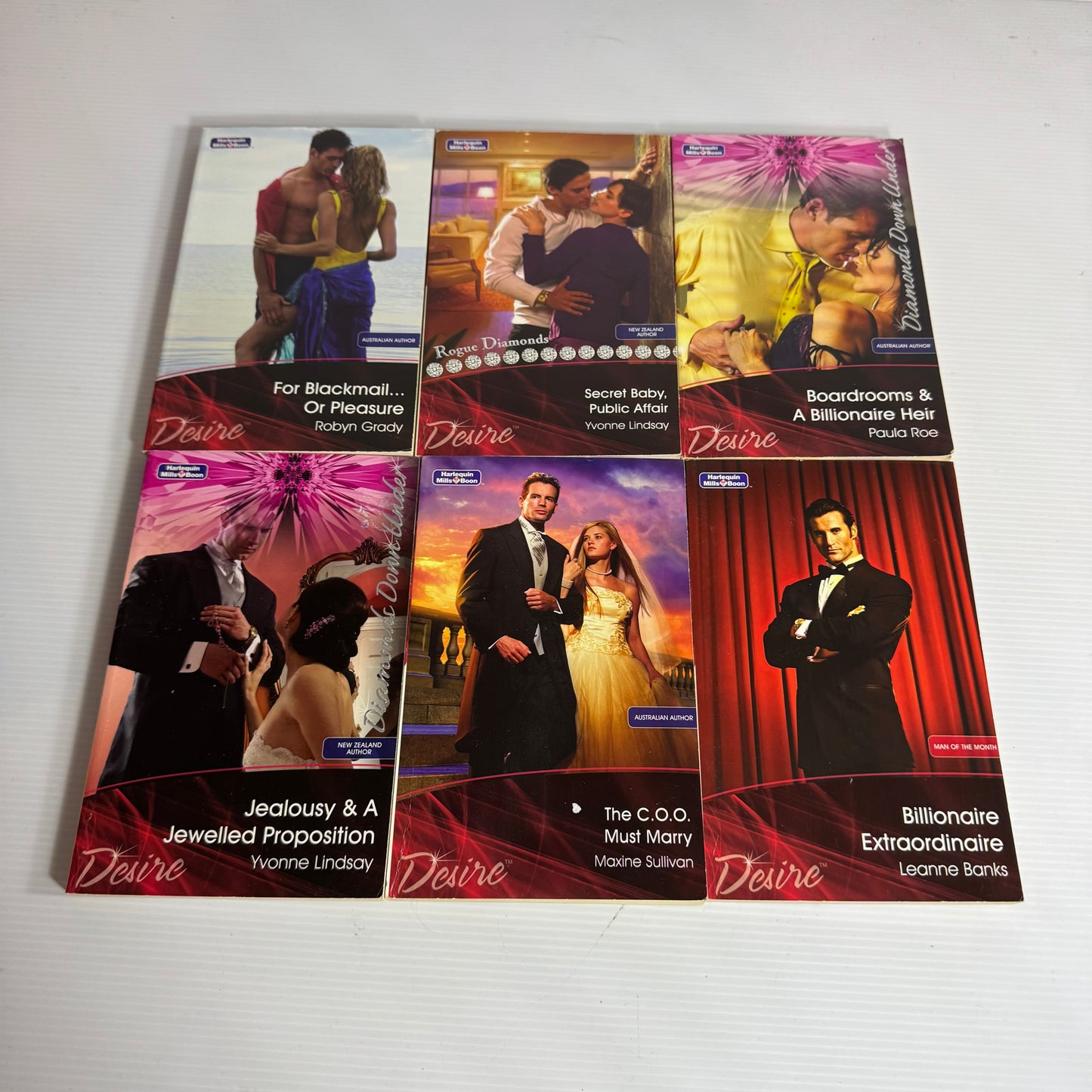 Mills & Boon Desire Book Bundle x 6 Books (3166)