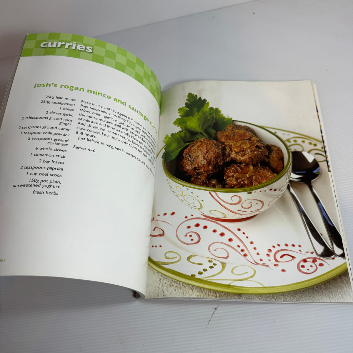 The Best Crockpot & Slow Cooker Recipe Book Bundle x 3 Books (3305)