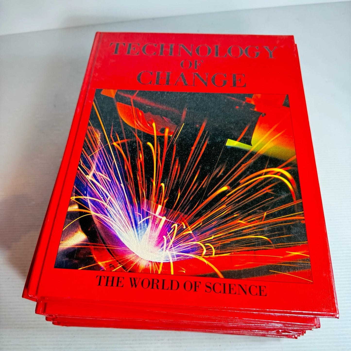 The World Of Science Book Bundle x 24 Books 1-24 (Vintage 1989)