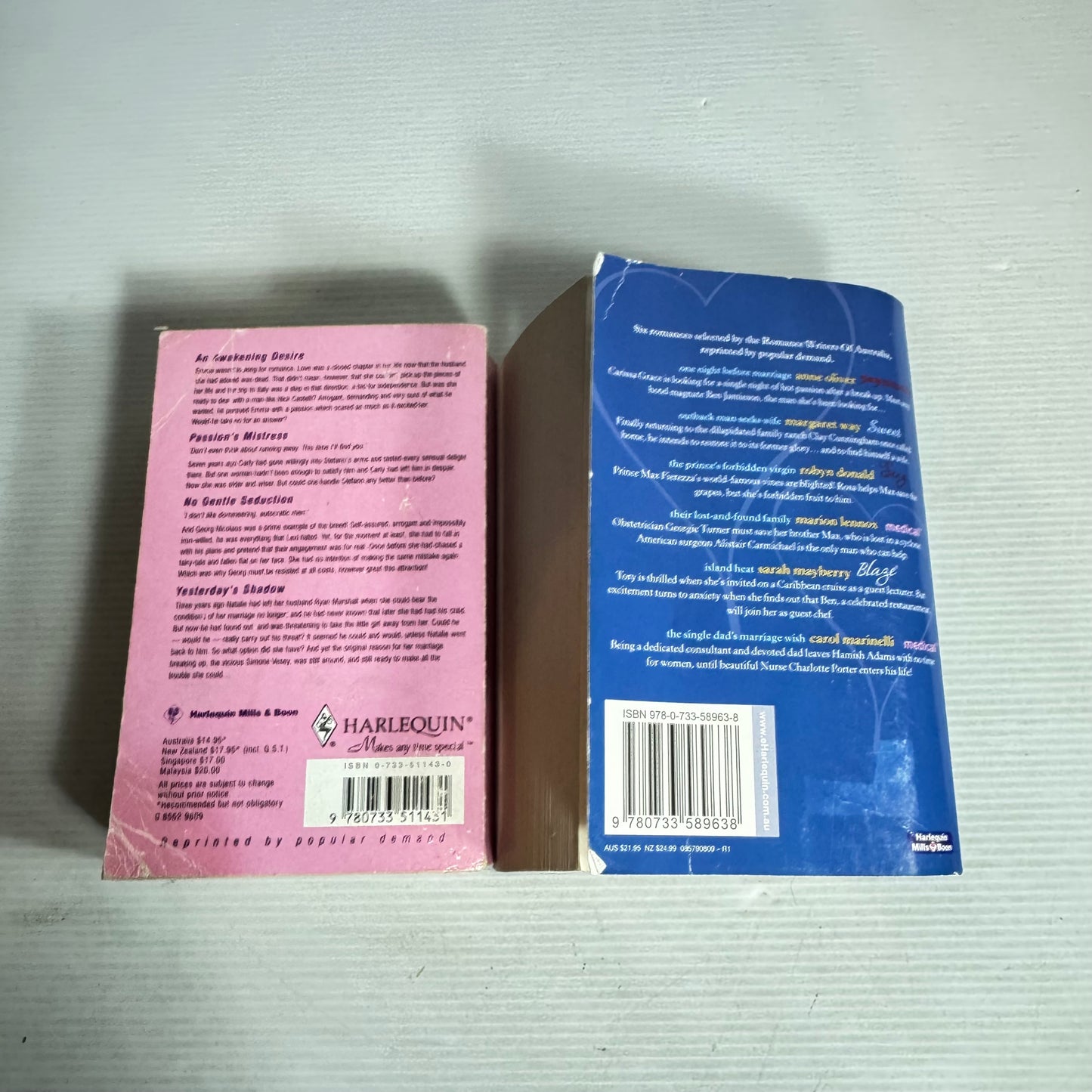 Mills & Boon Romance Bundle x 2 Books with 10 Stories (3016)