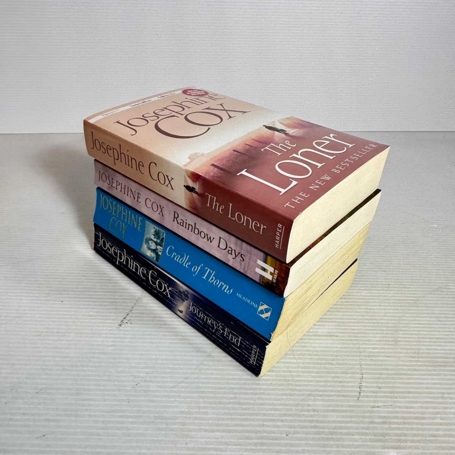 Josephine Cox Book Bundle x 4 : The Loner, Rainbow Days, Cradle of Thorns, Journey's End (3034)