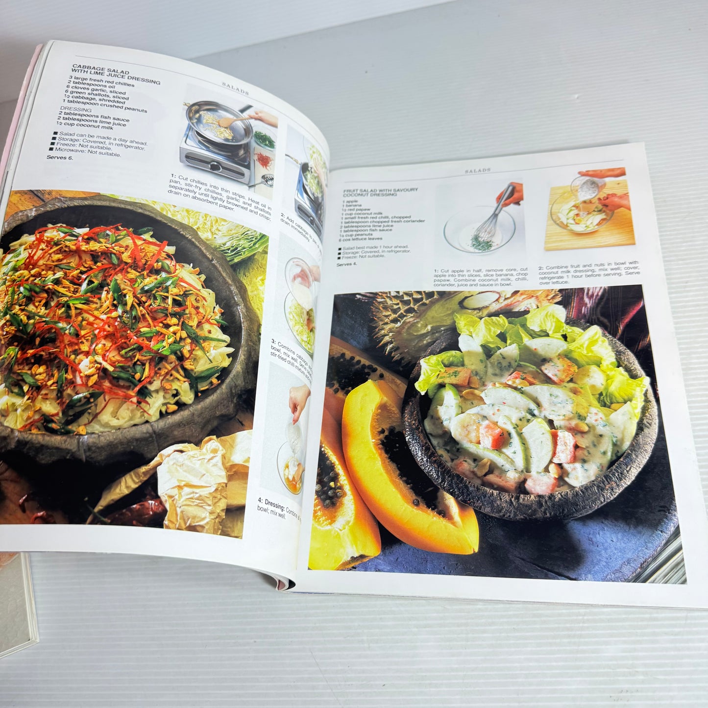 Thai Cookbook Bundle x 2 : Thailand & Australian Women's Weekly Easy Thai-Style Cookery (3042)